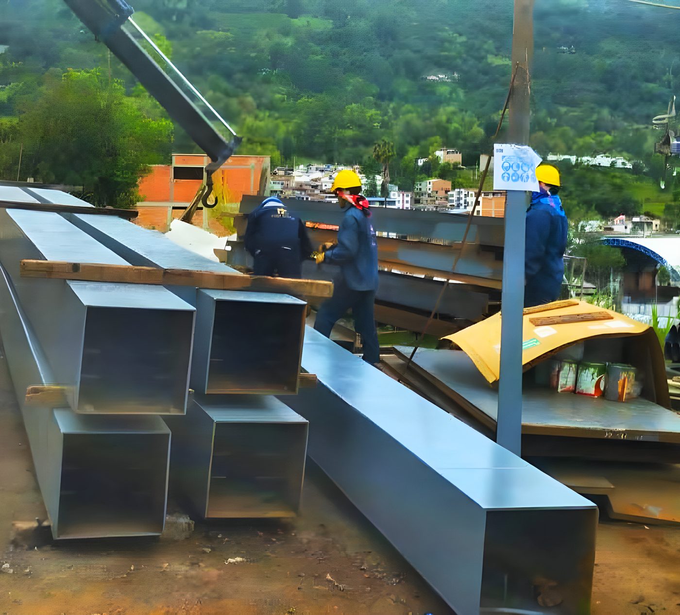 Perfiles tubulares metálicos para estructura pesada y liviana